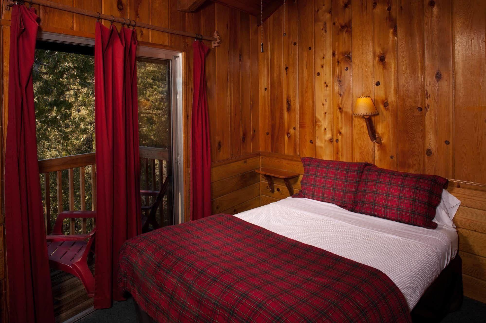 Idyllwild Bunkhouse Villa Bagian luar foto